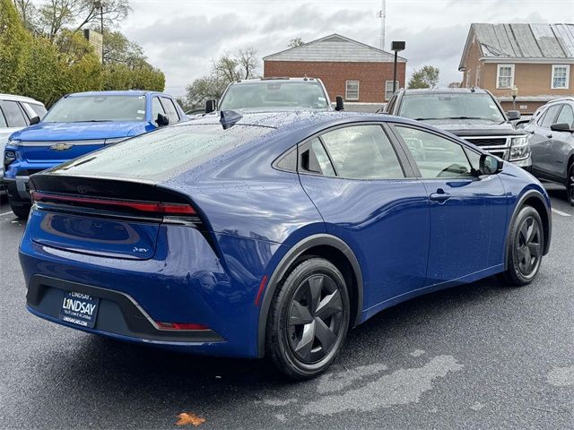 2023 Toyota Prius LE