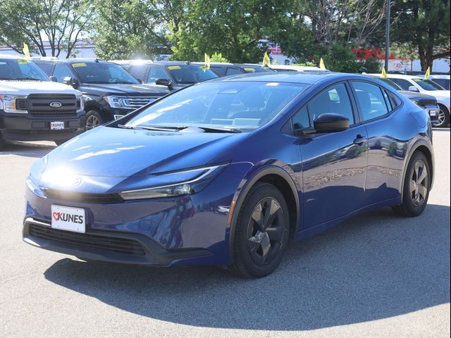 2023 Toyota Prius 