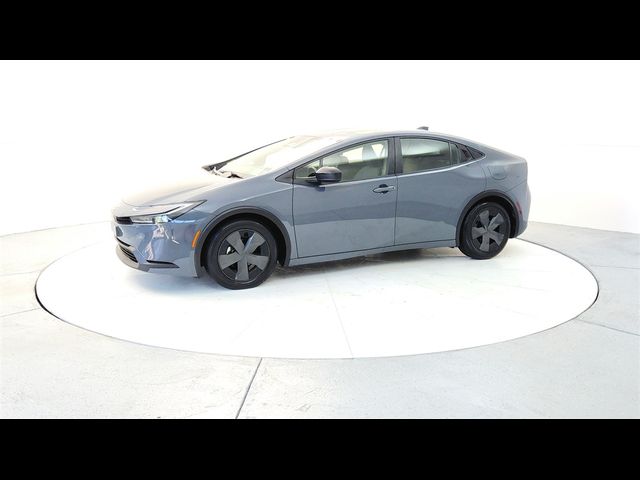 2023 Toyota Prius LE