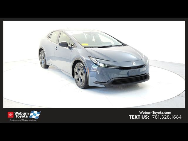 2023 Toyota Prius LE