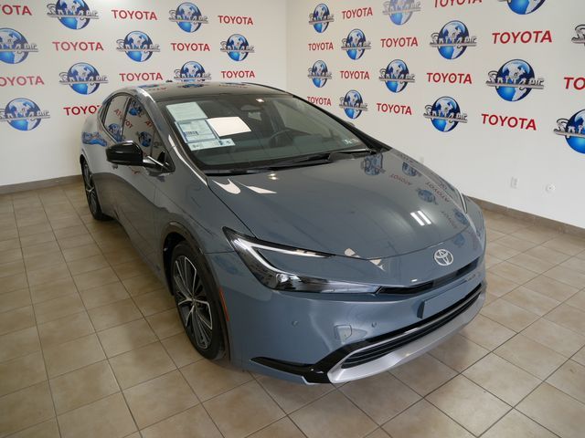 2023 Toyota Prius XLE