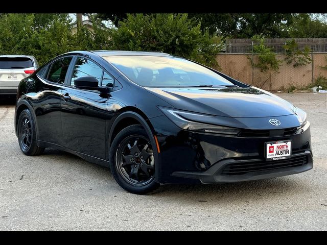 2023 Toyota Prius LE