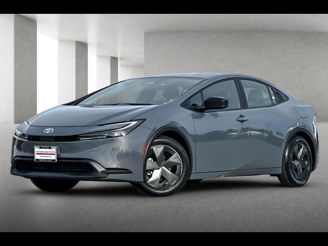 2023 Toyota Prius LE