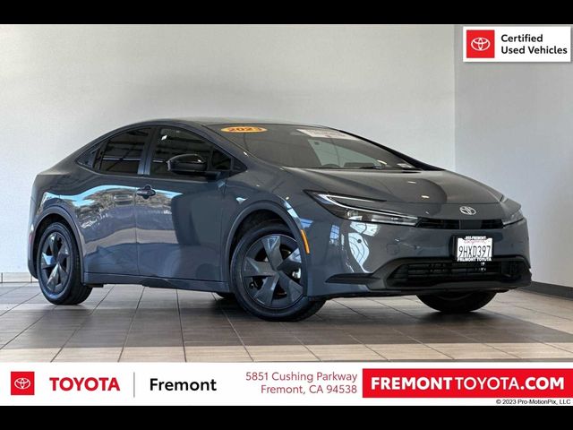 2023 Toyota Prius LE