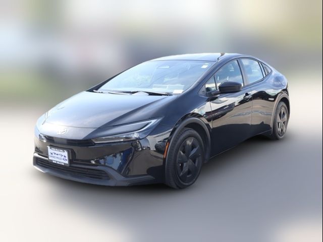 2023 Toyota Prius LE