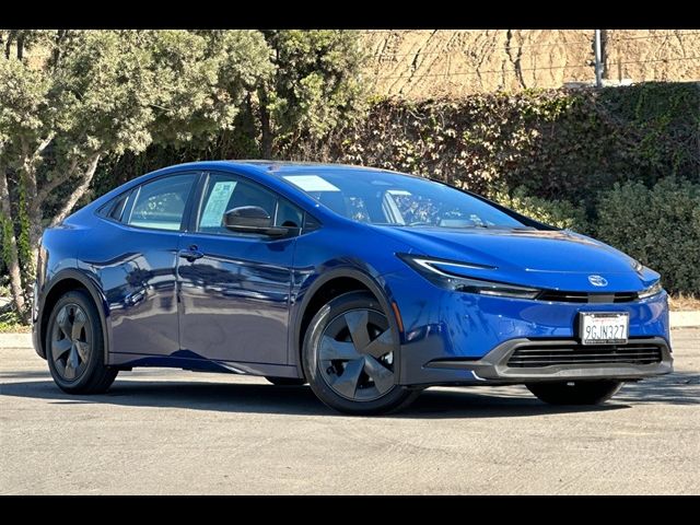 2023 Toyota Prius LE