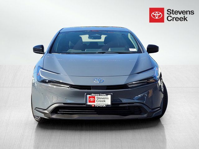 2023 Toyota Prius LE