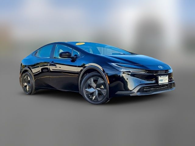 2023 Toyota Prius 