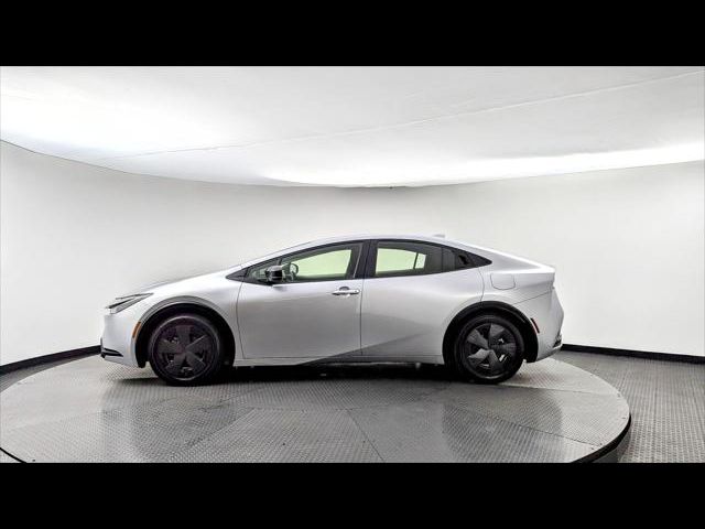 2023 Toyota Prius LE