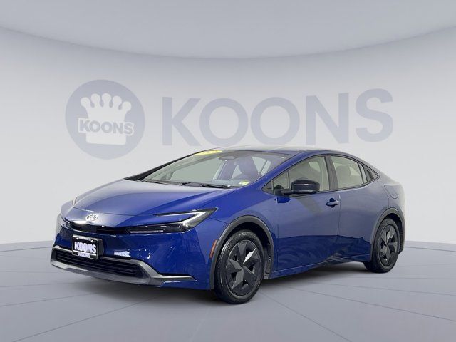 2023 Toyota Prius LE