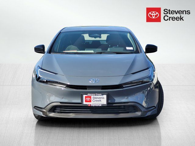 2023 Toyota Prius LE