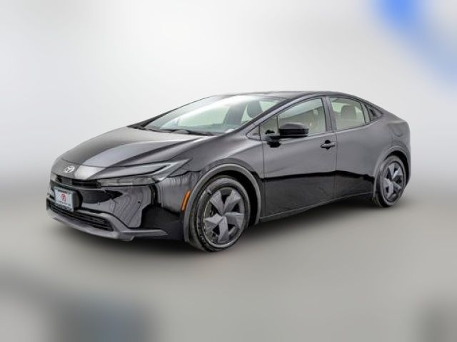 2023 Toyota Prius LE