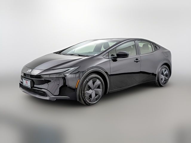 2023 Toyota Prius LE