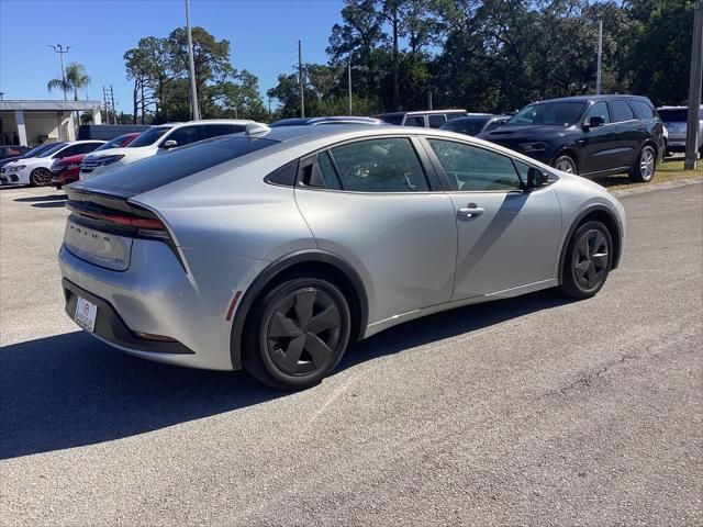 2023 Toyota Prius LE