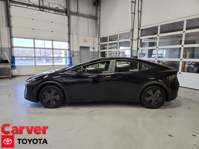 2023 Toyota Prius LE