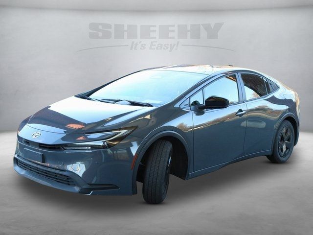 2023 Toyota Prius LE