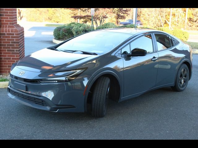 2023 Toyota Prius LE