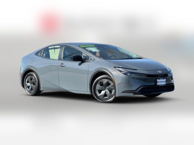 2023 Toyota Prius LE