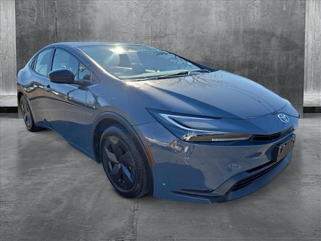 2023 Toyota Prius LE