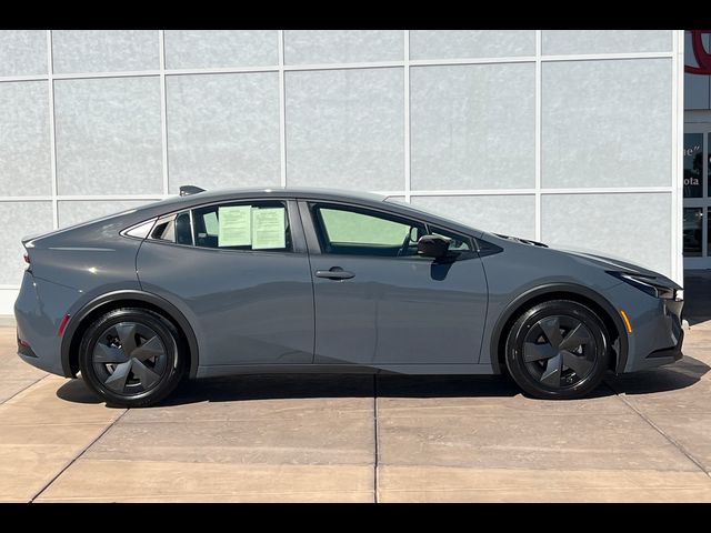 2023 Toyota Prius LE