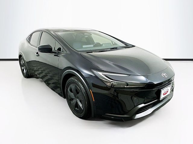 2023 Toyota Prius LE