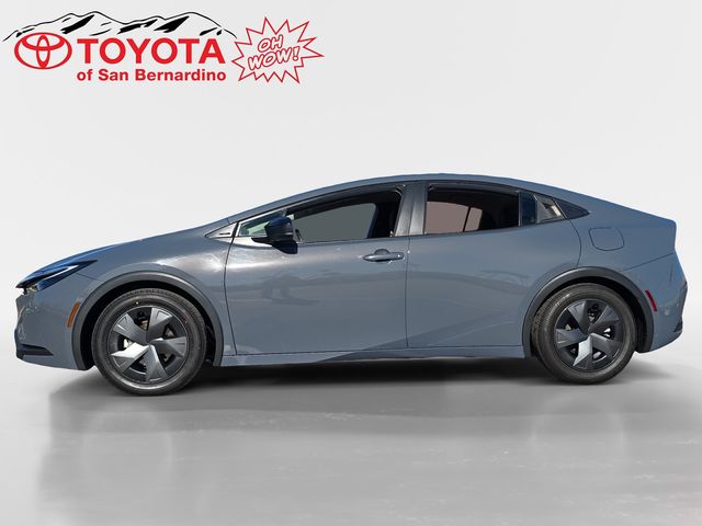 2023 Toyota Prius LE