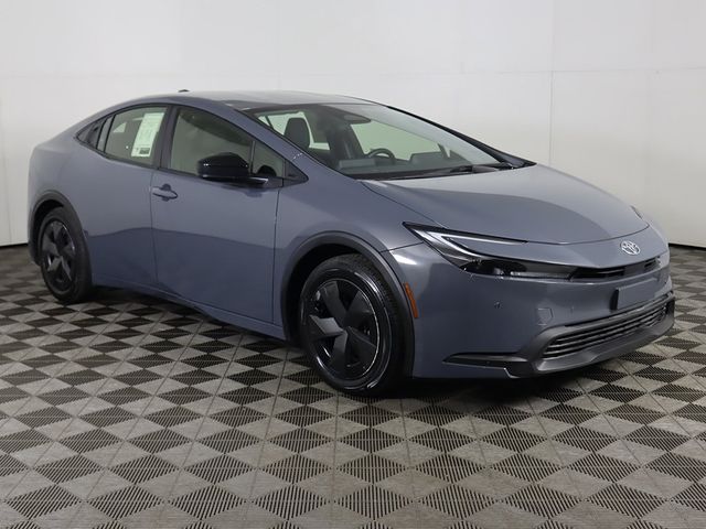 2023 Toyota Prius LE