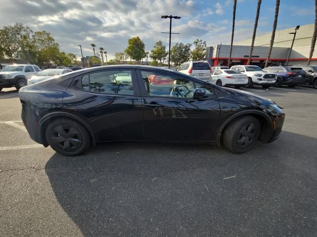 2023 Toyota Prius LE