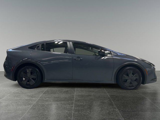 2023 Toyota Prius LE