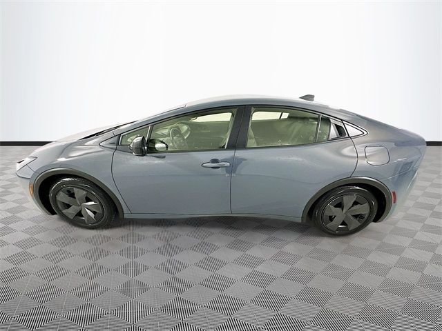 2023 Toyota Prius LE