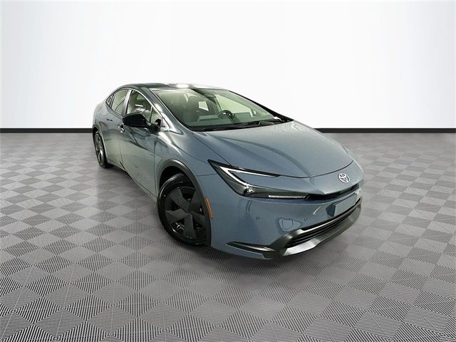 2023 Toyota Prius LE