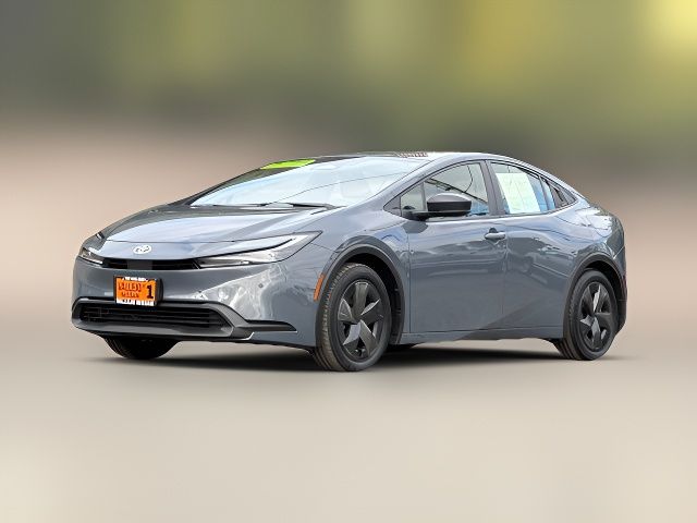 2023 Toyota Prius LE