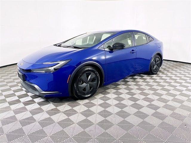 2023 Toyota Prius LE