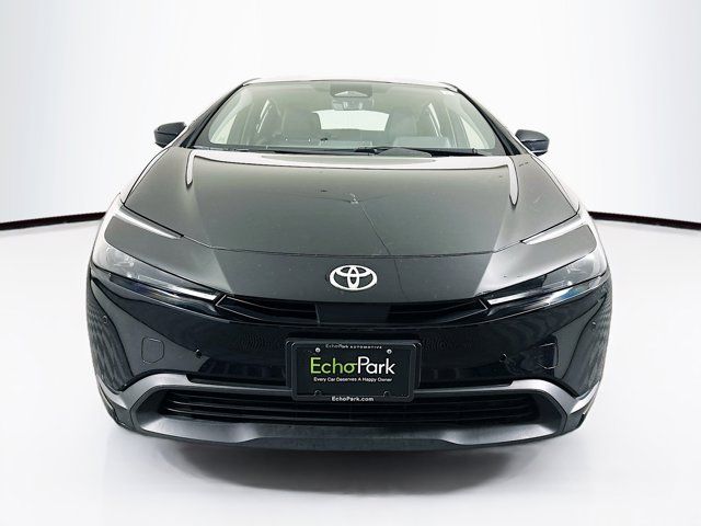 2023 Toyota Prius LE