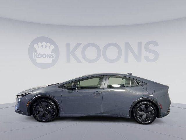 2023 Toyota Prius LE