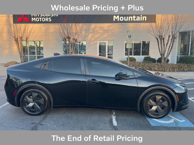 2023 Toyota Prius LE