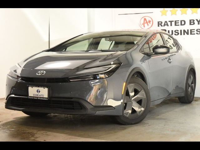 2023 Toyota Prius LE