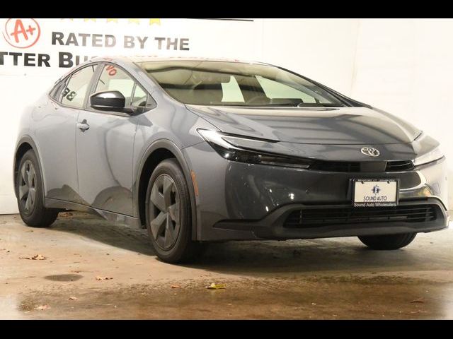 2023 Toyota Prius LE