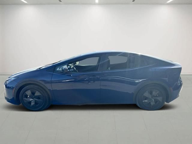 2023 Toyota Prius LE