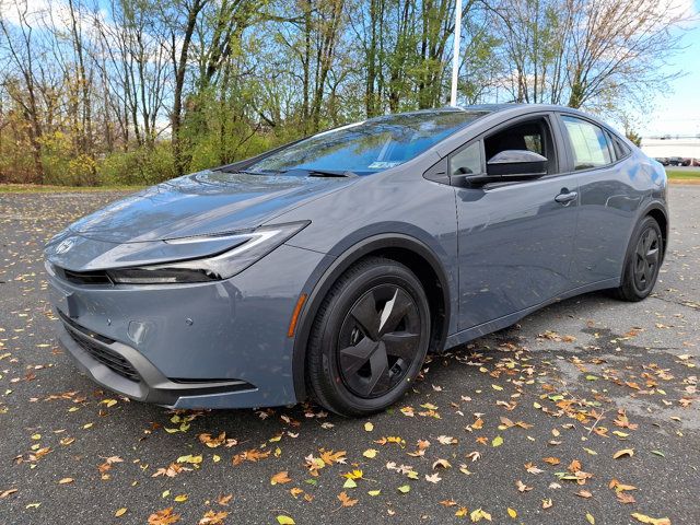 2023 Toyota Prius LE