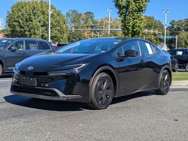 2023 Toyota Prius LE