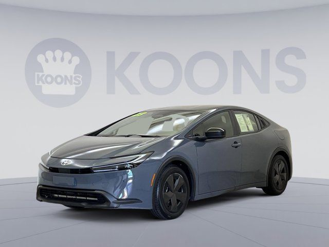 2023 Toyota Prius LE