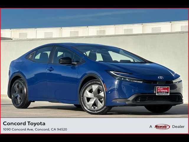 2023 Toyota Prius LE