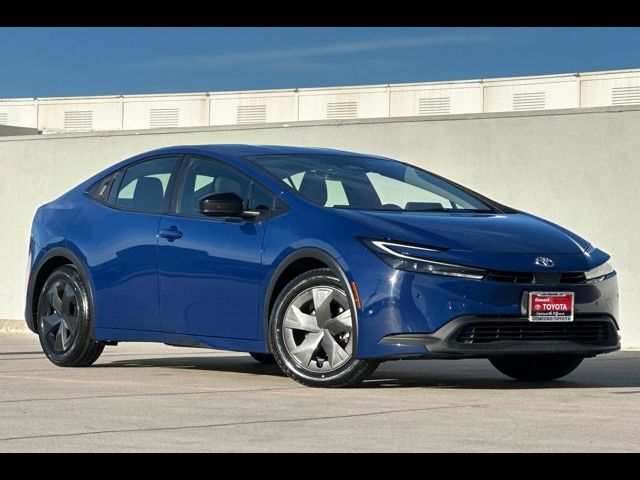 2023 Toyota Prius LE