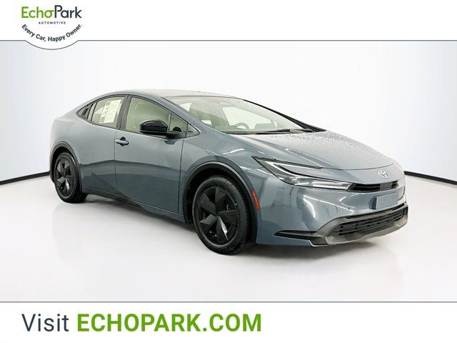 2023 Toyota Prius LE