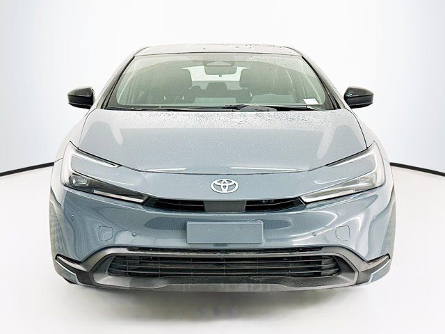 2023 Toyota Prius LE