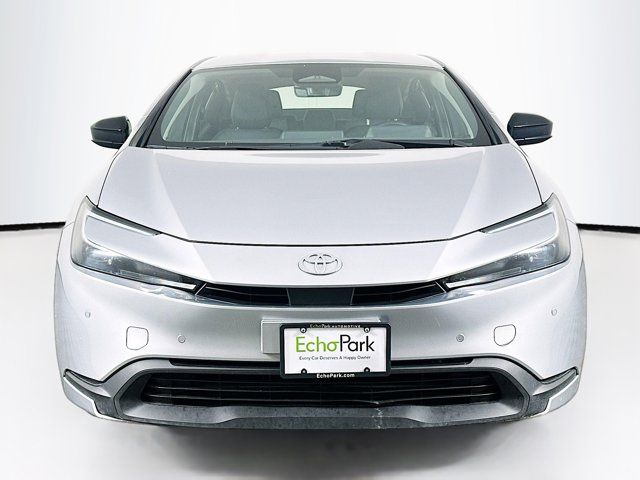 2023 Toyota Prius LE