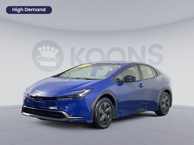 2023 Toyota Prius LE