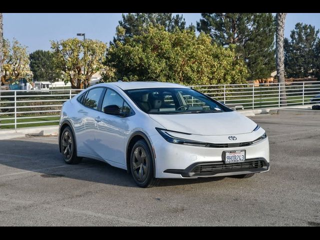 2023 Toyota Prius LE