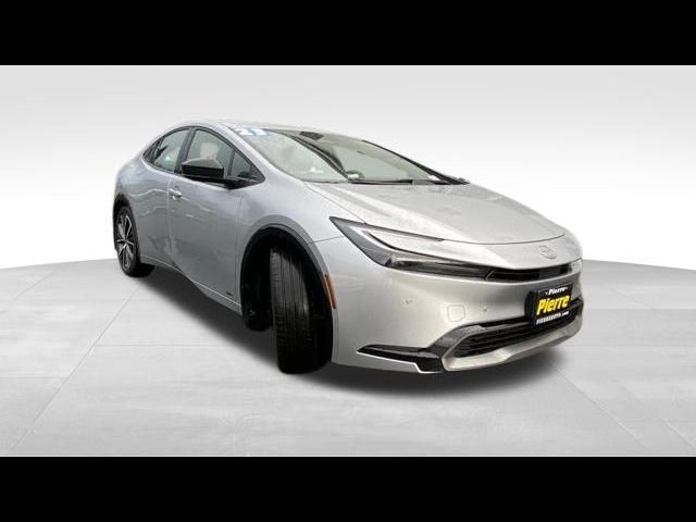 2023 Toyota Prius LE